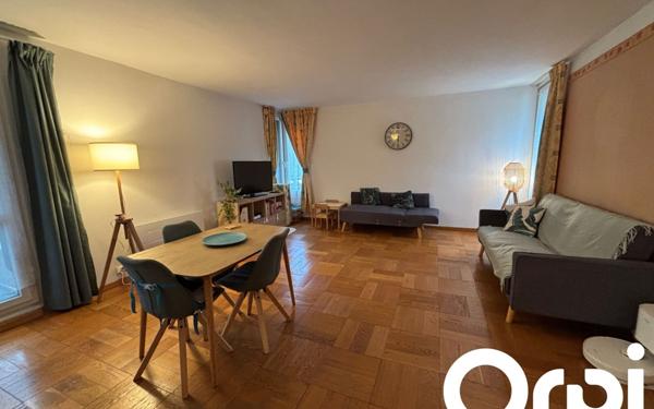 Appartement à louer    4 pièces • 81 m2 Montigny-le-Bretonneux