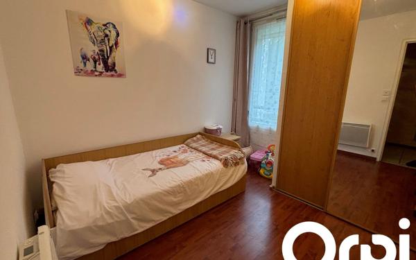 Appartement à louer    4 pièces • 81 m2 Montigny-le-Bretonneux