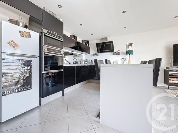 Appartement F3 à vendre  3 pièces - 66,65 m2 MARSEILLE - 13013