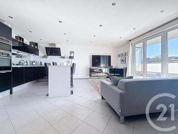 Appartement F3 à vendre  3 pièces - 66,65 m2 MARSEILLE - 13013