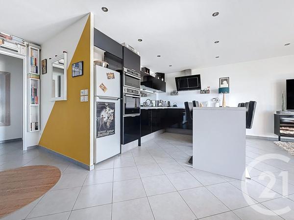 Appartement F3 à vendre  3 pièces - 66,65 m2 MARSEILLE - 13013