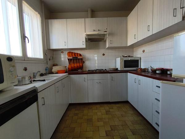 Maison Port Des Barques avec grand garage