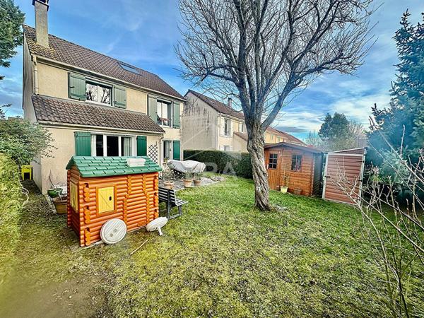 Maison individuelle familiale quartier résidentiel de Vauréal 103m²