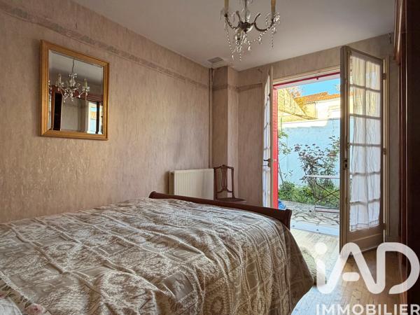Maison à vendre 4 pièces 87 m² Ruelle-sur-Touvre