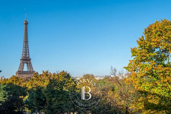 Paris 7ème, Appartement 4 Chambres -  266 m² à vendre