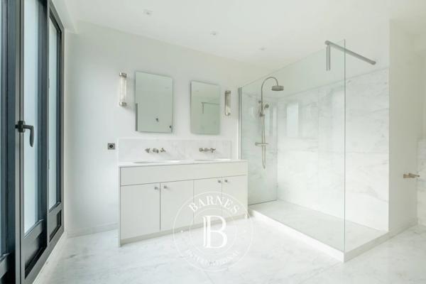 Paris 7ème, Appartement 4 Chambres -  266 m² à vendre