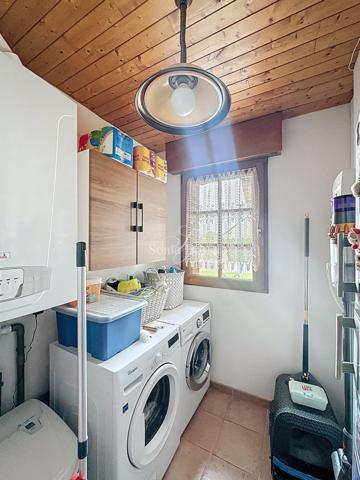 MAISON TRADITIONNELLE  TYPE PLAIN PIED 3 CHAMBRES PISCINE