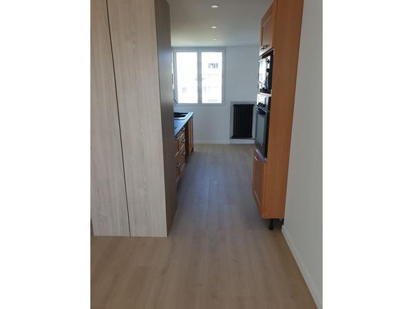 Appartement F2 - FEURS