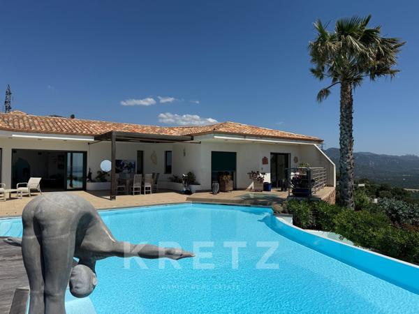 Villa de 306 m² entre ciel et mer avec piscine