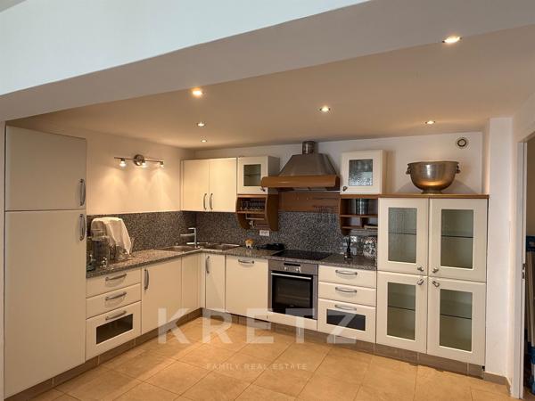Villa de 306 m² entre ciel et mer avec piscine