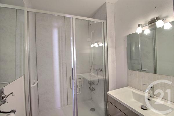 Appartement F4 à vendre  4 pièces - 78,19 m2 THONON LES BAINS - 74
