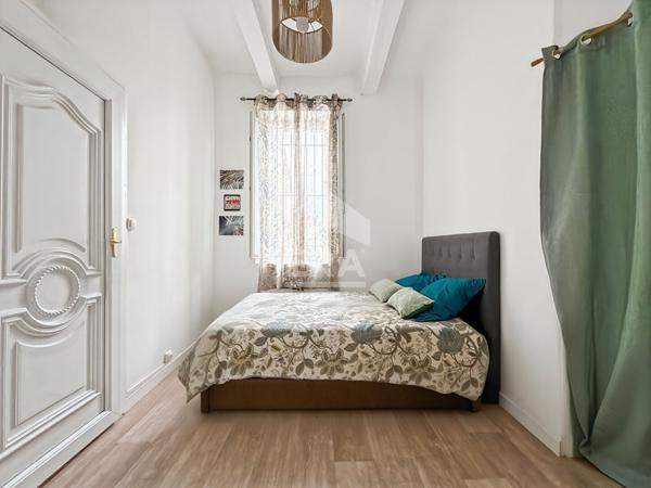 Appartement Marseille 3 pièces 70 m2  Terrasse