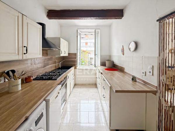 Appartement Marseille 3 pièces 70 m2  Terrasse