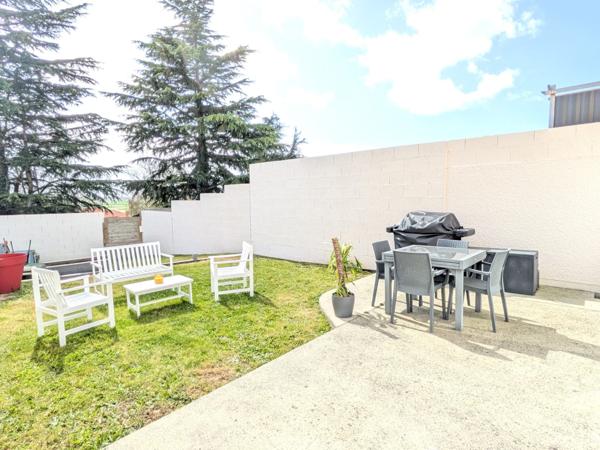 COUP DE COEUR POUR CETTE MAISON 2 CHAMBRES !!