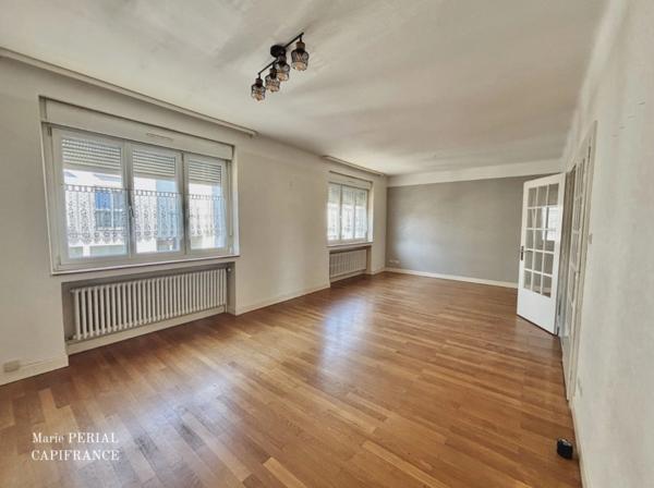 Maison familiale lumineuse au cœur de Clouange (57185) – beau potentiel !