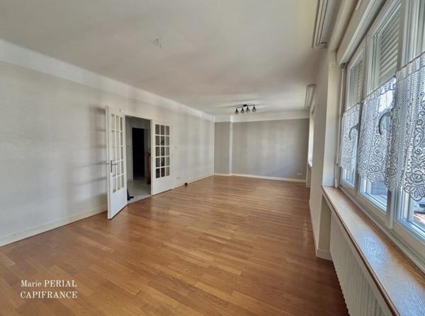 Maison familiale lumineuse au cœur de Clouange (57185) – beau potentiel !