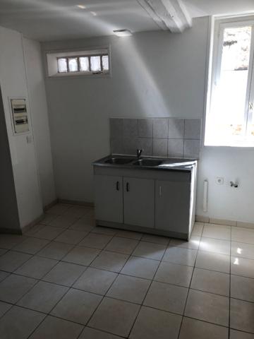 A LOUER BRISSARTHE Bel Appt T3 bis en duplex de 89 m2