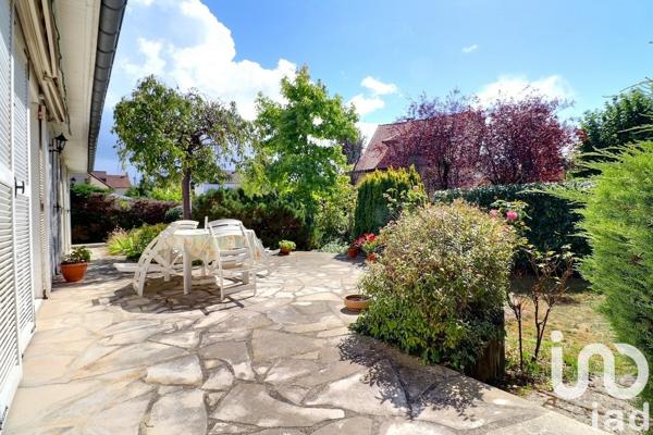 House for sale 9 rooms 170 m² Gournay-sur-Marne