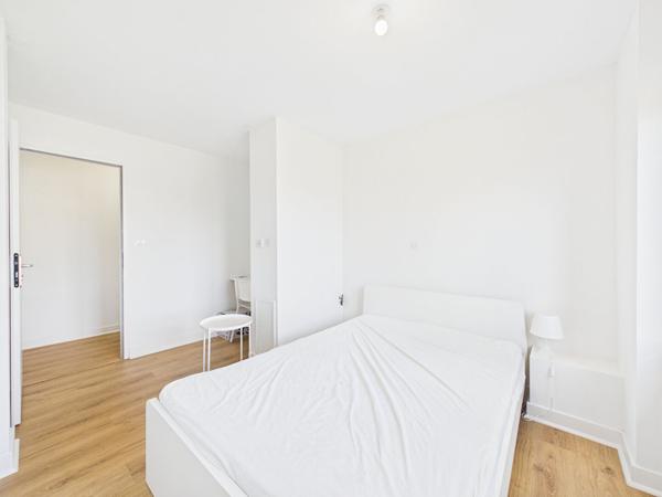Appartement rénové Valence quartier Faventines/Alpes T5 - 84 m2 avec balcon