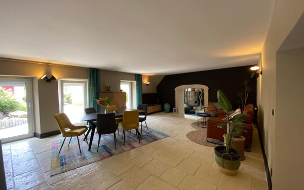 Maison à vendre    7 pièces •  Wassy