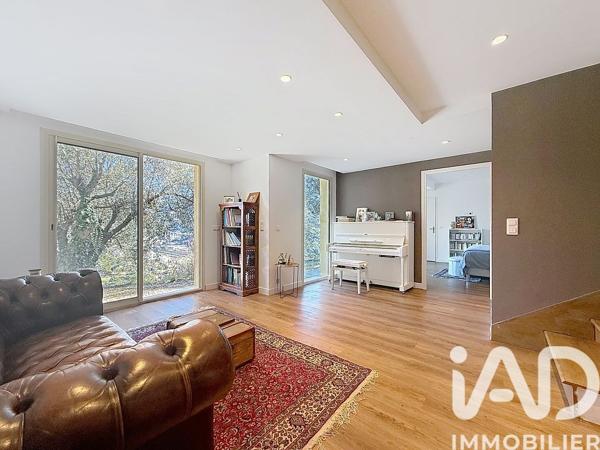 Maison à vendre 5 pièces 145 m² Saint-André-de-la-Roche