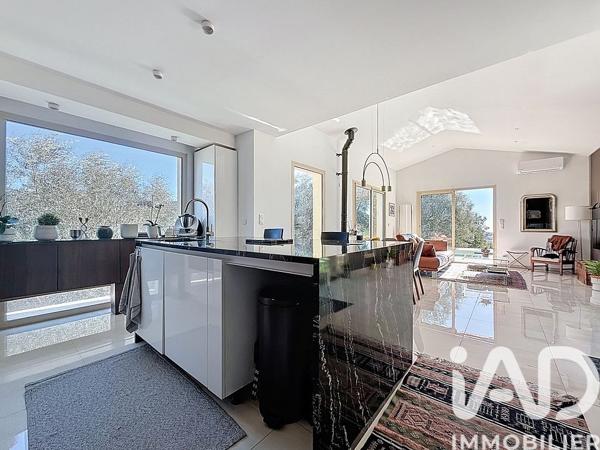 Maison à vendre 5 pièces 145 m² Saint-André-de-la-Roche