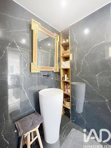 Maison à vendre 5 pièces 145 m² Saint-André-de-la-Roche