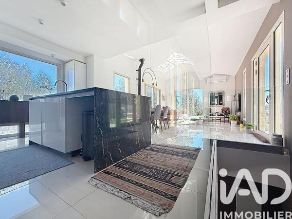 Maison à vendre 5 pièces 145 m² Saint-André-de-la-Roche