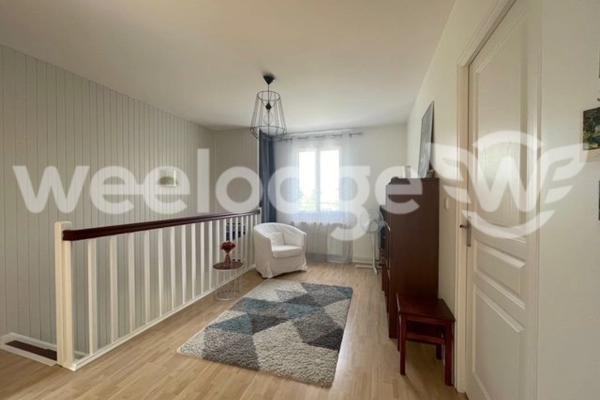 Maison à vendre 6 pièces de 140,49 m² à Conflans-Sainte-Honorine