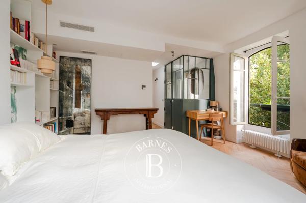 Paris 18ème, Maison 6 Chambres -  159 m² à vendre