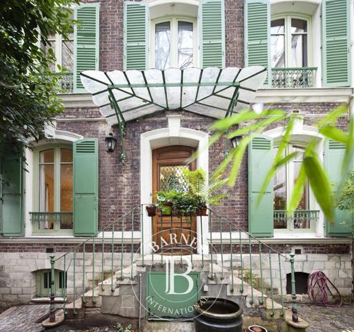 Paris 18ème, Maison 6 Chambres -  159 m² à vendre