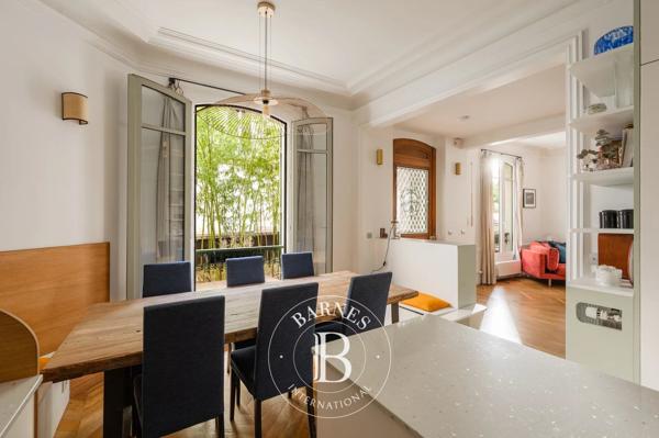 Paris 18ème, Maison 6 Chambres -  159 m² à vendre