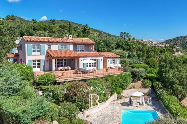 Les Issambres, Villa 6 Chambres -  180 m² à vendre