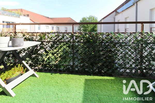 Location appartement 3 pièces 64 m² Les Mureaux