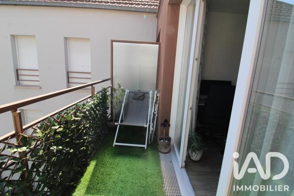Location appartement 3 pièces 64 m² Les Mureaux