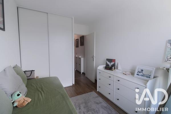Location appartement 3 pièces 64 m² Les Mureaux