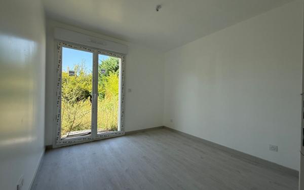 Maison à vendre    4 pièces •  La Ville-du-Bois