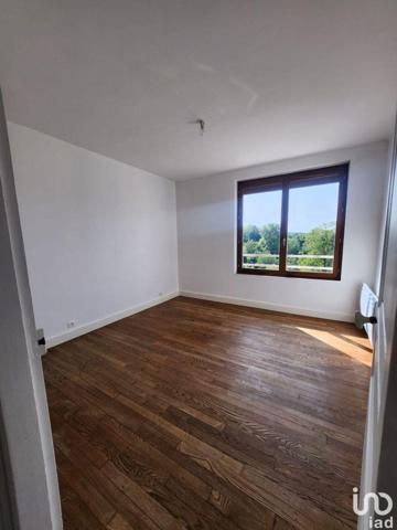 Location appartement 3 pièces 78 m² Montreuil-aux-Lions