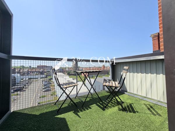 Loft
                                                                                                                                                                                                                                                                                                                        5 pièce(s)                                                                                                                                                                                                          3 chambre(s)                                                                                                                                                                                                          134  m²