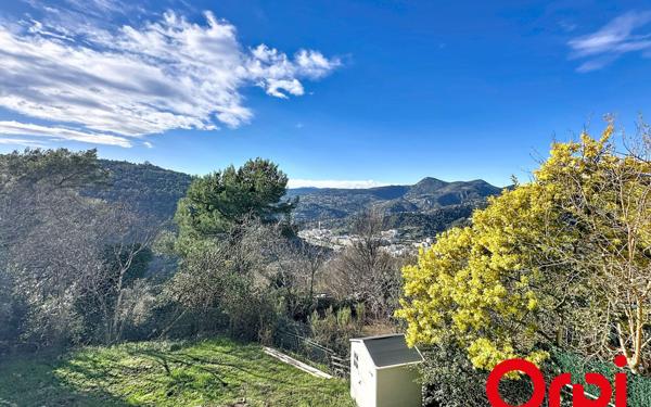 Maison à vendre    4 pièces • 105 m2 Nice