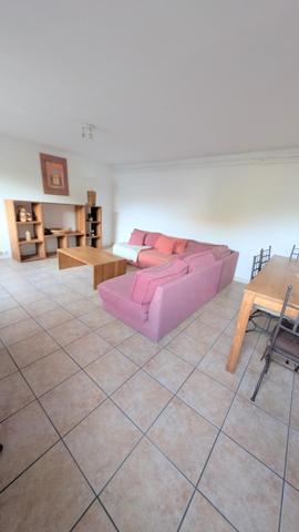 Un rez de jardin dans une petite copro bénévole