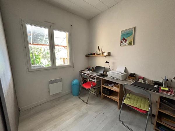 Maison Andernos Les Bains 5 pièce(s) 84 m2 - Grand terrain - secteur boiséé