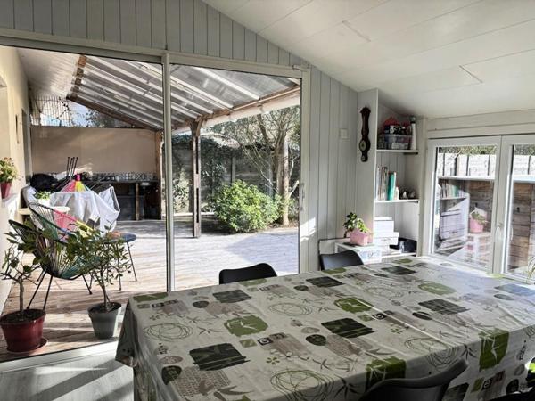 Maison Andernos Les Bains 5 pièce(s) 84 m2 - Grand terrain - secteur boisé