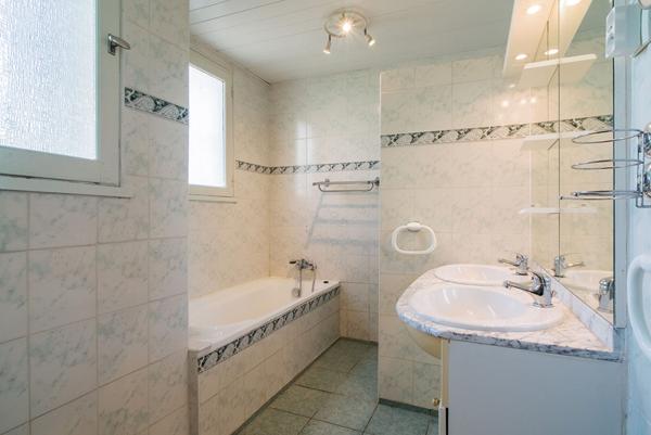 CARCASSONNE – SAINT-HILAIRE Villa T5 176m² (112m²) avec vaste jardin et dépendances