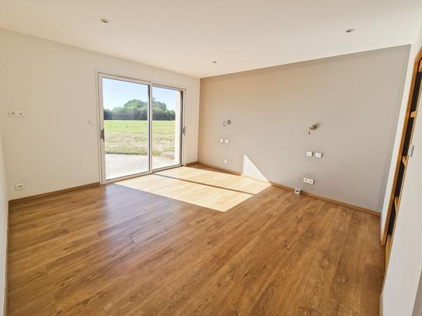 Maison 169 m2 habitables sur terrain de 5900 m²