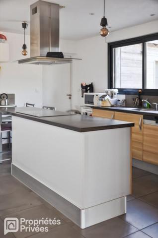 Maison Ahuille 5 pièce(s) 162 m2