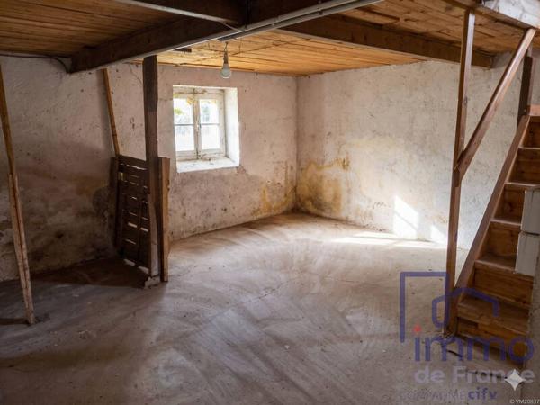 Maison 5 pièces                                        - 43000 Le Puy-en-Velay Réf : 2586-CIFVFOREZVELAY