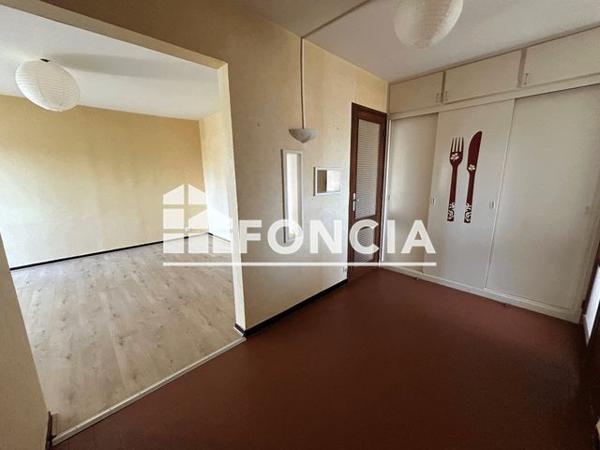 Location Appartement 4 pièces 75 m² - SQUARE MICHELET Albi 81000