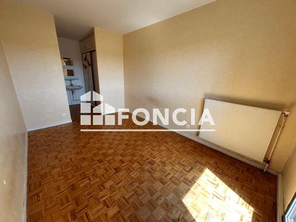 Location Appartement 4 pièces 75 m² - SQUARE MICHELET Albi 81000