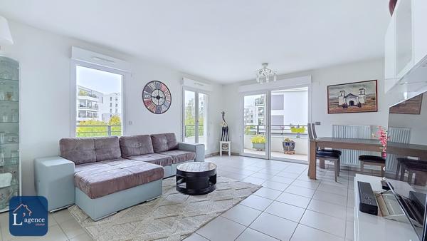 Appartement T3 Lumineux Balcon Garage double Saint-Genis-Pouilly 01630